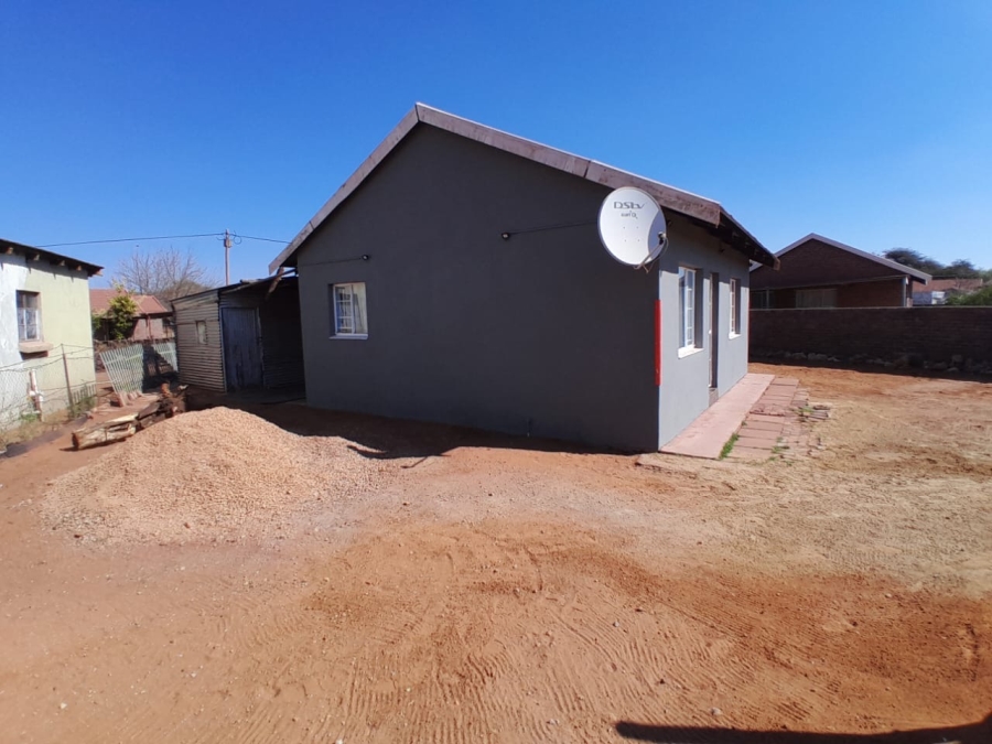 To Let 2 Bedroom Property for Rent in Kathu Northern Cape